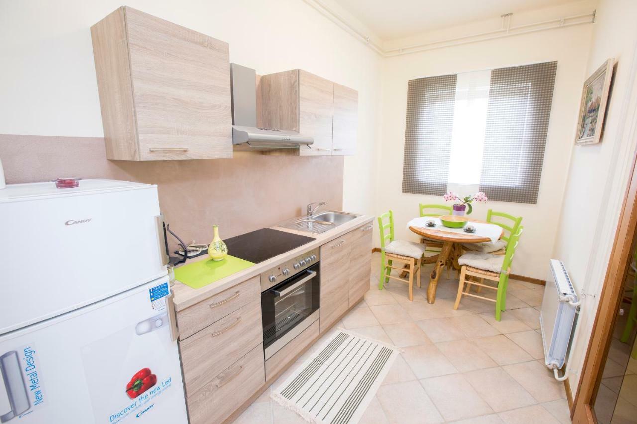 Apartment Kampel Копер Екстериор снимка